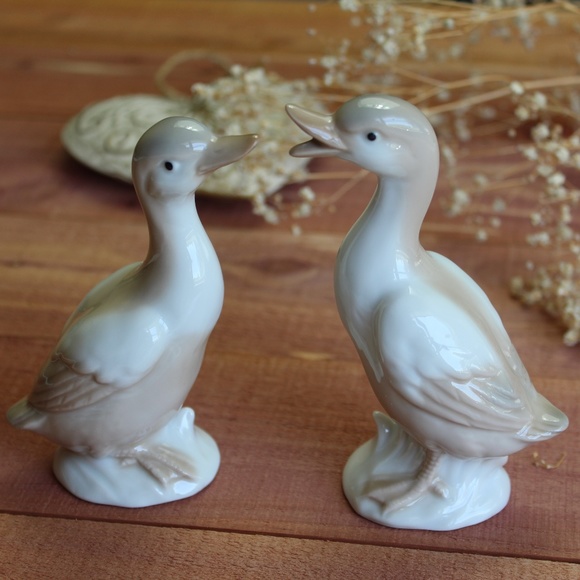OTAGIRI Japan vintage porcelain geese ducks figurines set of 2 - Picture 2 of 11